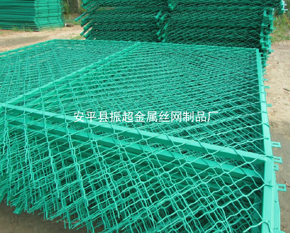 碰焊铁丝网，对焊铁丝网www.apzhenchao.com